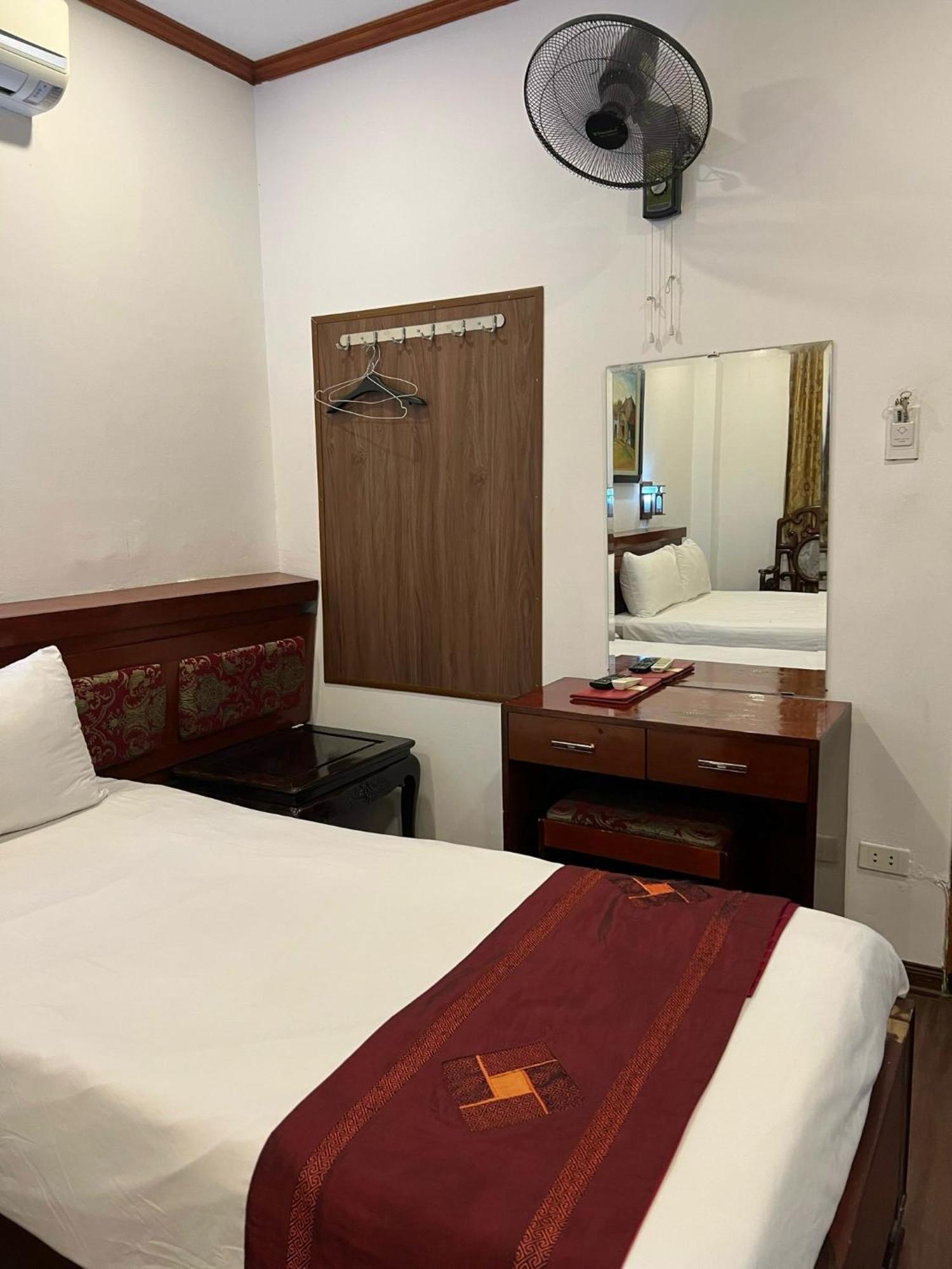 Hanoi Asia 2 Long Bien Eksteriør billede
